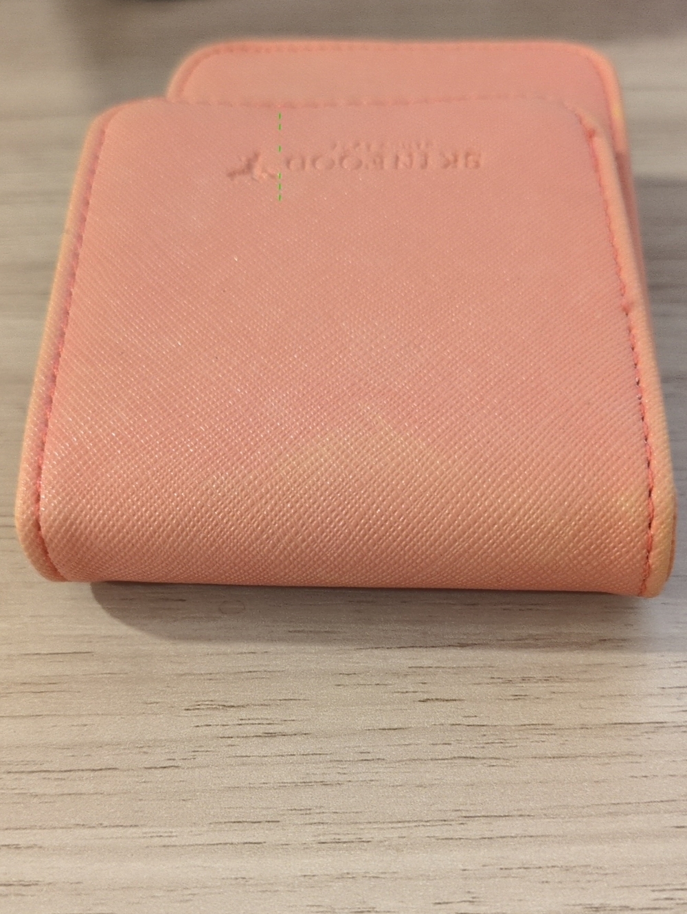 Peach Compact Accessory/Makeup Case - Picture 6 of 9